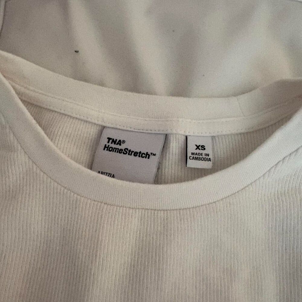 Aritzia TNA HomeStretch White Ribbed Long Sleeve Crew Neck Top XS Stretch Basic